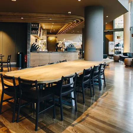 B 3* Barcelona