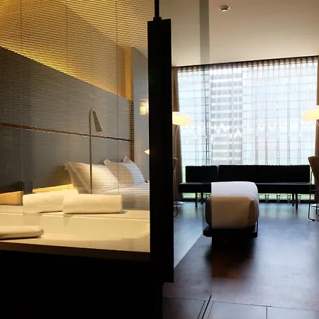 B Hotel 3*