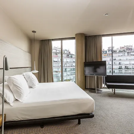 B Hotel 3*