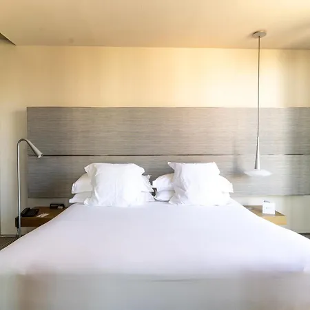 B Hotel 3*