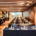 B Hotel
