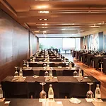 B Hotel