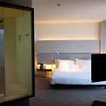 Hotel B 3*