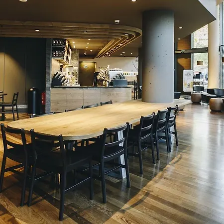 B 3* Barcellona